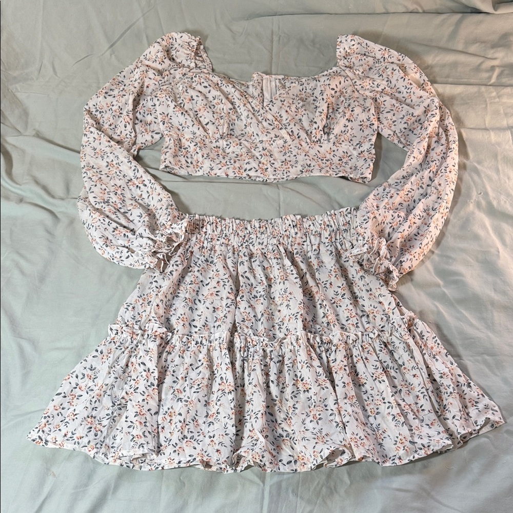 SHEIN 2 Piece Crop Top and Mini Skirt Size Large